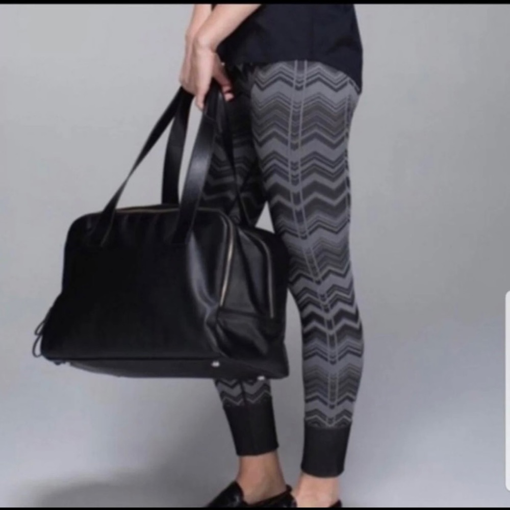 Lululemon Ebb To Street Compression Seamless Chevron Gray Leggings Tights